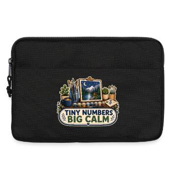 TINY NUMBERS BIG CALM - Laptoptasche 13" - Schwarz - Vorne