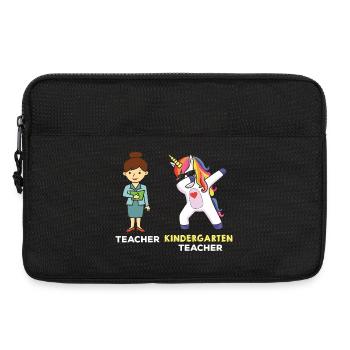 Enseignante de maternelle qui tappe la licorne - Sacoche pour ordinateur portable 13 pouces - noir - Devant