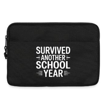 Survived Another School Year Design - Laptop bag 13" - black - Front