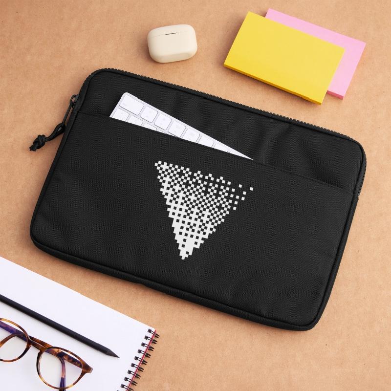 Triangular Halftone Pixel Grid Laptop bag 13"