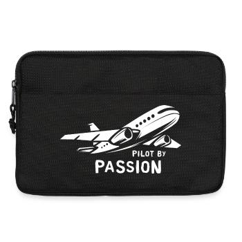 Pilot by Passion - Flugzeug und Fliegerei Logo - Laptoptasche 13" - Schwarz - Vorne