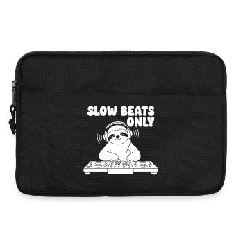 Slow Beats Sloth DJ - Laptoptasche 13" - Schwarz - Vorne
