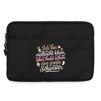 Klein aber bald schon große Schwester 2026 / 2027 - Laptoptasche 13" - Schwarz - Vorne