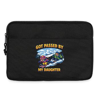 Skifahren Got Passed by My Daughter Family Trip - Laptoptasche 13" - Schwarz - Vorne