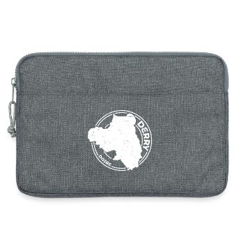 Derry Ireland Map | County Outline Stamp - Laptop bag 13" - heather grey - Front