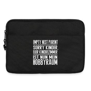 Empty Nest Parent – Kinderzimmer jetzt Hobbyraum - Laptoptasche 13" - Schwarz - Vorne