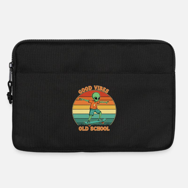 Retro Alien Skater - Laptoptasche 13" - Schwarz