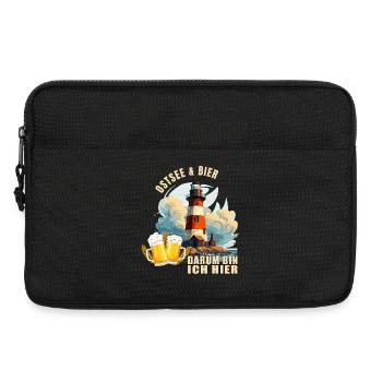 Ostsee und Bier, darum bin ich hier - Laptoptasche 13" - Schwarz - Vorne