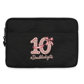 10th Birthday Girl | Double digits fun - Laptop bag 13" - black - Front