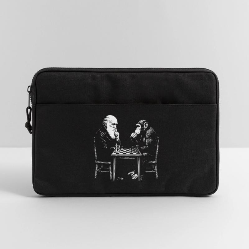 Darwin plays chess with monkey - Evolution game Laptop bag 13"