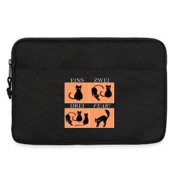 Vier Katzen Panels mit Spruch Fear - Laptoptasche 13" - Schwarz - Vorne