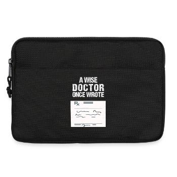 Humorous Medical Quote T-Shirt - Laptop bag 13" - black - Front