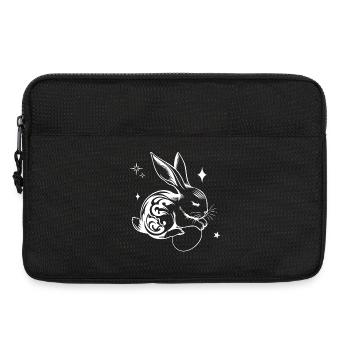 Schlafender Osterhase mit Tribal und Eiern - Laptoptasche 13" - Schwarz - Vorne