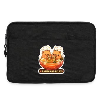 Capybara Ramen & Relax Sticker - Laptoptasche 13" - Schwarz - Vorne
