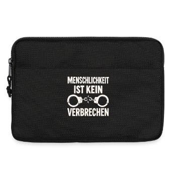 Menschlichkeit ist kein Verbrechen - Laptoptasche 13" - Schwarz - Vorne