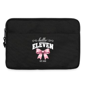 Hello Eleven Est. 2015 – Geburtstagskind - Laptoptasche 13" - Schwarz - Vorne