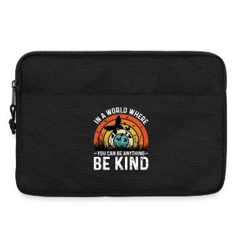 Botschaft der Freundlichkeit mit Schmetterlingen und der Natur - Laptoptasche 13" - Schwarz - Vorne