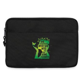 She remebered who she was - Laptoptasche 13" - Schwarz - Vorne