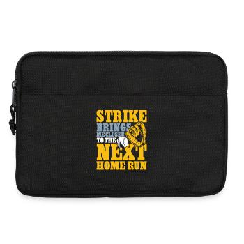Strike brings me closer to the next home run - Laptoptasche 13" - Schwarz - Vorne