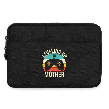 Aufgelevelt zum Mutter-Mama-Geschenk zum Muttertag - Laptoptasche 13" - Schwarz - Vorne