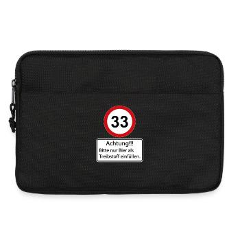 33 Achtung nur Bier als Treibstoff einfüllen - Laptoptasche 13" - Schwarz - Vorne