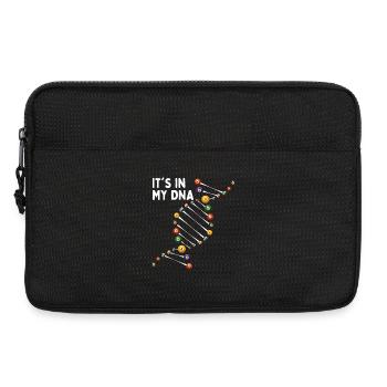 Es liegt in meiner DNA Lustiger Poolspieler Queue Sport - Laptoptasche 13" - Schwarz - Vorne