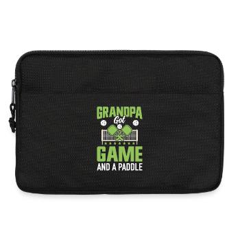 Pickleball Opa Großeltern Paddlespiel Geschenk - Laptoptasche 13" - Schwarz - Vorne