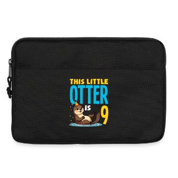 This Otter is 9 - Cute Birthday Motif - Laptop bag 13" - black - Front