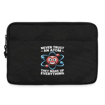 Witziges Physik Shirt – Trau keinem Atom Spruch - Laptoptasche 13" - Schwarz - Vorne