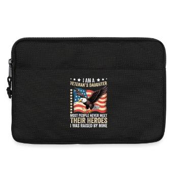 Soldaten Tochter: Helden werden Zuhause erzogen - Laptoptasche 13" - Schwarz - Vorne