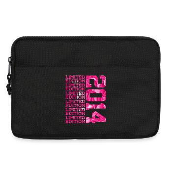 LIMITED EDITION 2014 12 YEARS PINK 12TH BIRTHDAY - Laptop bag 13" - black - Front