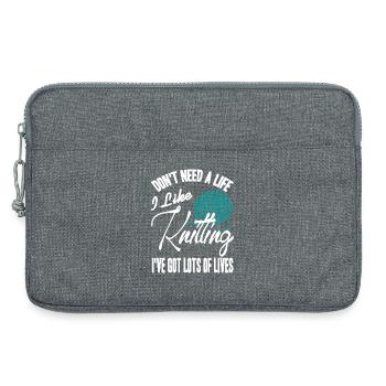 Knitting Is My Life Funny Yarn Lover Statement - Laptoptasche 13" - Grau meliert - Vorne