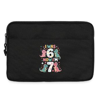 Von sechs bis sieben Dinosauriern - Laptoptasche 13" - Schwarz - Vorne