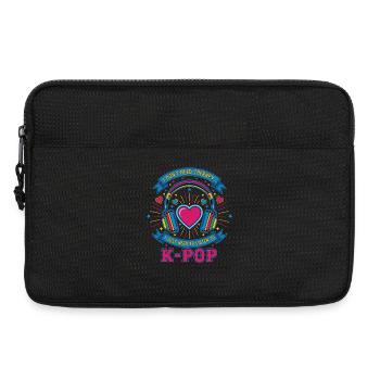 Ich brauche keine Therapie, ich muss einfach K-Pop hören - Laptoptasche 13" - Schwarz - Vorne