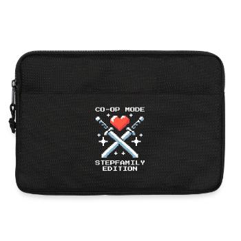Co-Op-Modus: Stieffamilie-Edition | Patchwork - Laptoptasche 13" - Schwarz - Vorne