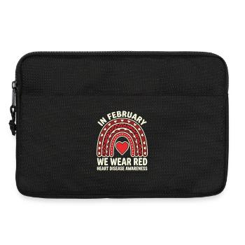Im Februar tragen wir den roten Herzbewusstsein-Regenbogen - Laptoptasche 13" - Schwarz - Vorne