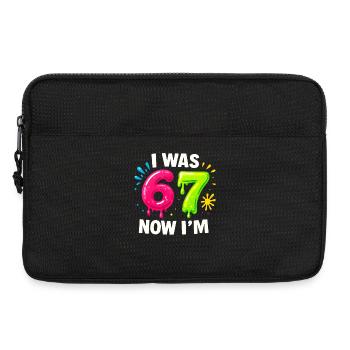 Idée cadeau humoristique de mème pour les enfants de 67 ans - Sacoche pour ordinateur portable 13 pouces - noir - Devant