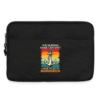 Grandpa RETIREMENT HOME CAN WAIT, I'M GOING TO NORDDEICH - Laptop bag 13" - black - Front