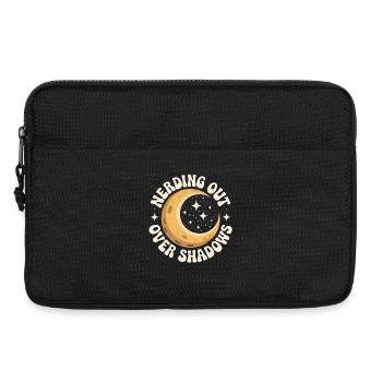 Schatten-Nerd | Sonnenfinsternis - Laptoptasche 13" - Schwarz - Vorne