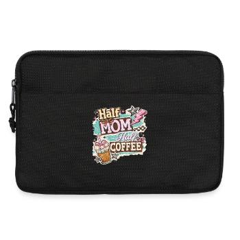Humor-Café – Halb Mama, halb Kaffee, Eiskaffee, - Laptoptasche 13" - Schwarz - Vorne