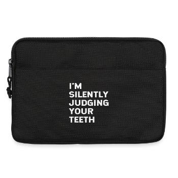 Silent Judgeging Teeth Tee - Laptoptasche 13" - Schwarz - Vorne