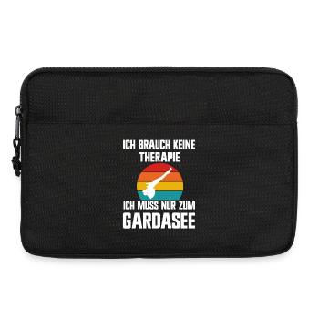 Ich brauche keine Therapie ich muss zum Gardasee - Laptoptasche 13" - Schwarz - Vorne