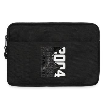 22 YEARS OLD LIMITED EDITION 2004 22ND BIRTHDAY - Laptop bag 13" - black - Front