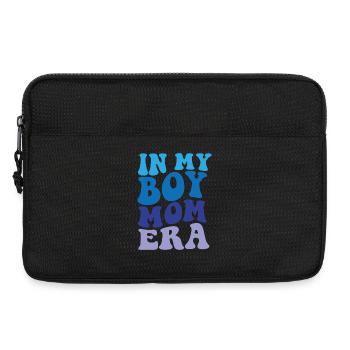 In my Boy Mom era - Laptoptasche 13" - Schwarz - Vorne