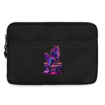 lässige Frau auf der Boombox im 80er Stil - Laptoptasche 13" - Schwarz - Vorne