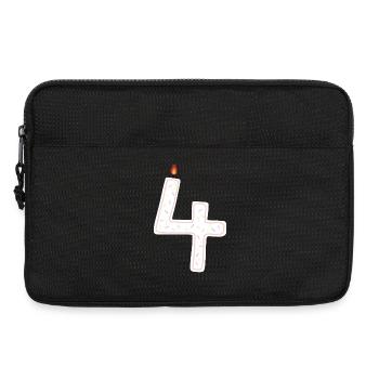 Festive Number Four Candle Design - Laptop bag 13" - black - Front
