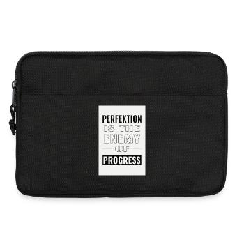 Perfektion ist der Feind des Fortschritts - Laptoptasche 13" - Schwarz - Vorne
