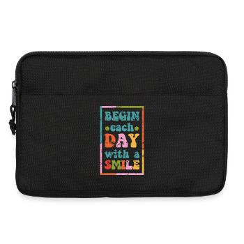 motivational t-shirt smile day grunge effect - Laptop bag 13" - black - Front