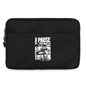 Horror Is My Cardio And Therapy - Laptop bag 13" - black - Front