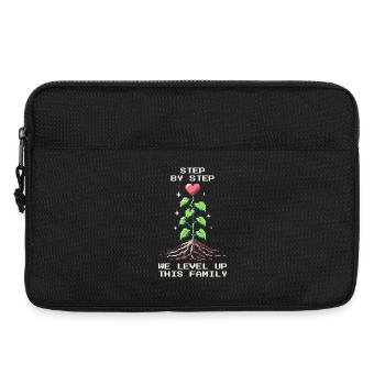 Schritt für Schritt: Level Up Familie | Patchwork - Laptoptasche 13" - Schwarz - Vorne